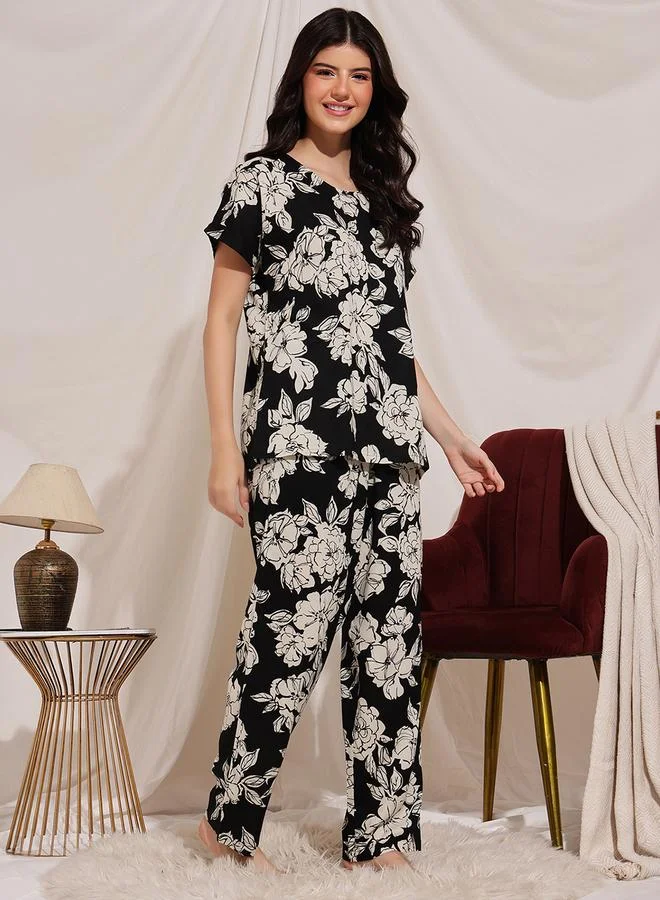 Clovia Black Floral Print Rayon Pyjama Set