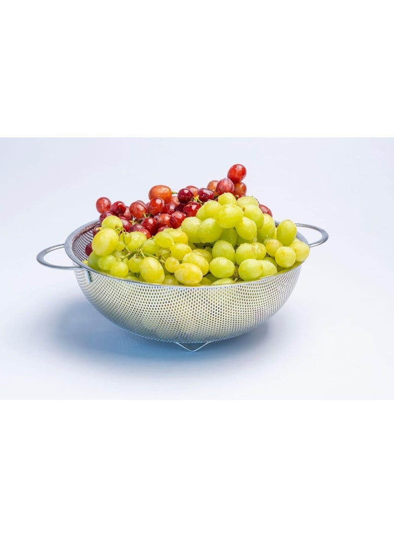 MOMENT MOMENT Multipurpose Stainless Steel Colander 31.5 CM Strainer Drainer with Handle for Kitchen/Draining Pasta/Rinsing Vegetables Fruits, Heavy Duty & Dishwasher Safe  - Image 2