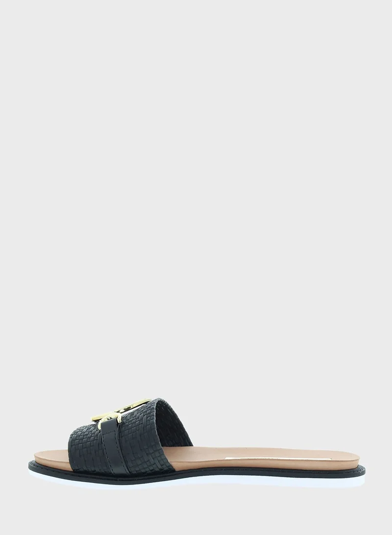 MOLECA Kristy Flat Sandals