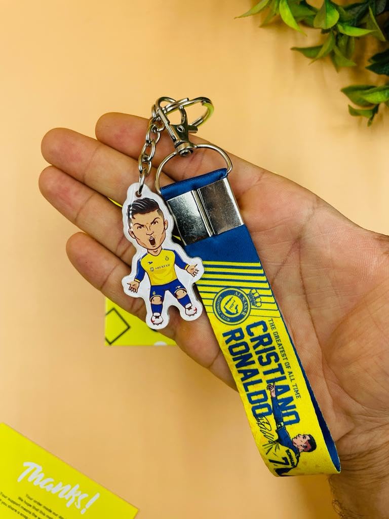 SINCE 7 STORE Ceramic Cristiano Ronaldo Giftbox Includes: Mug, Double Sided Keychain, Key-Tag - Gift For Cr7 Fans - The Ultimate Fan Collection, 350Ml, Multicolor - Image 4