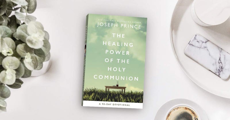 Thomas Nelson The Healing Power of the Holy Communion: A 90-Day Devotional - Image 3