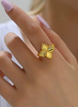 خاتم نسائي شبيه بالذهب مطلي عيار 21 بمقاس موحد - pzsku/Z453BD3566D7C3A43A400Z/45/_/1717783431/dcf580ab-ced1-439a-9299-4b5f602cd355