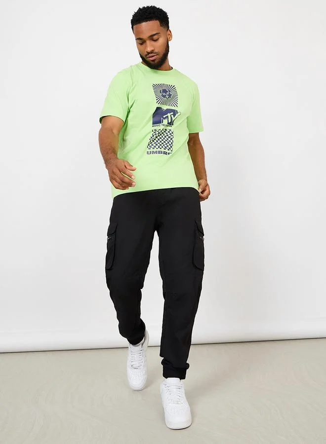 امبرو x MTV Graphic Print Regular Fit T-shirt