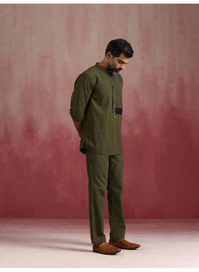 ترو برونز Men's Olive green Cotton Mandarin Collar Kurta Co-ord set
