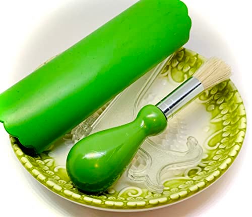 BonCera, All-in-one Premium Ceramic Garlic Grater Plate 4-Piece Set - Green Embossed Design and Style - For Garlic, Ginger, Chocolate, and more! - Comes with 5.25" Plate, Peeler, Brush, and Stand - Image 2