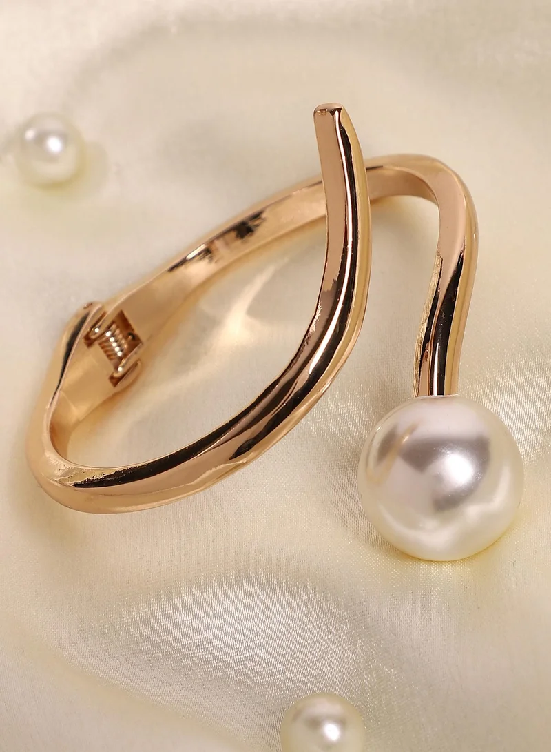 SOHI Women's Pearls Cuff Bracelet