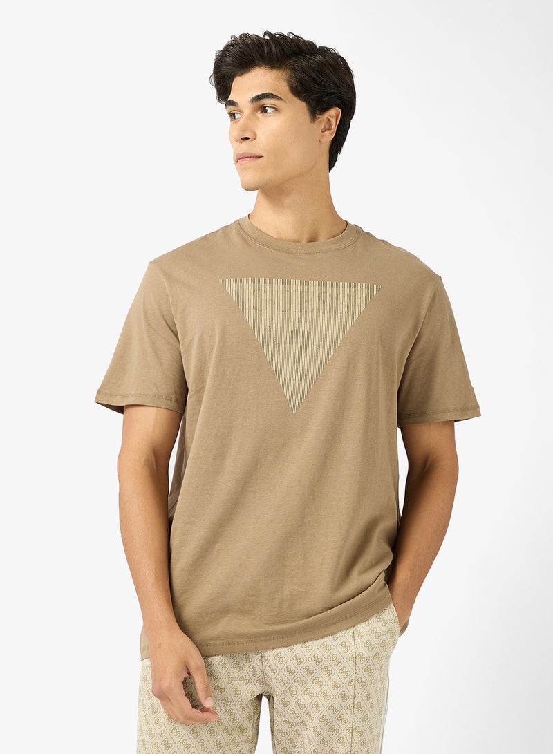 GUESS Triangle Logo Short Sleeve T-Shirt - Image 1