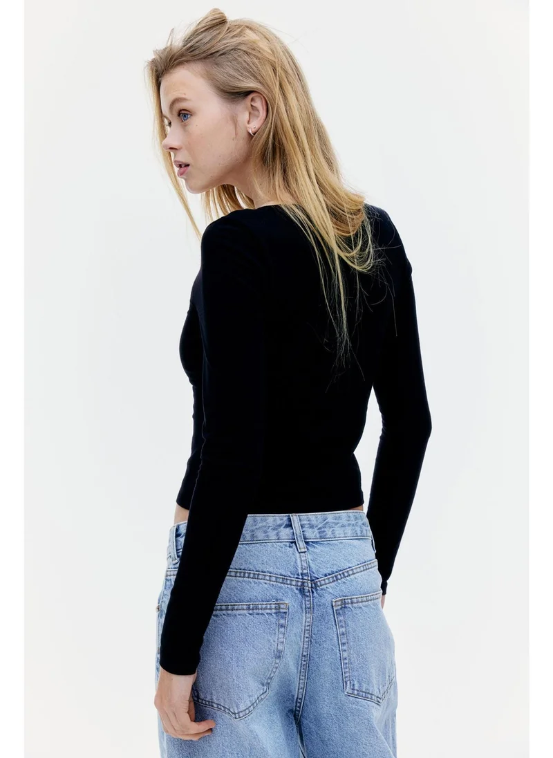 H&M Sweetheart-neck top