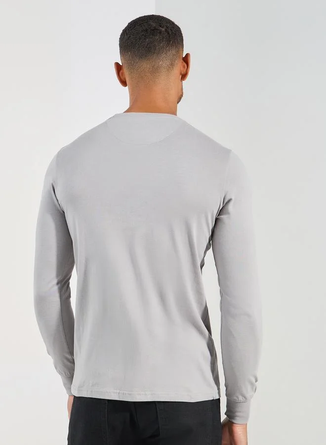 فورت كولينز Logo Detail Long Sleeves T-Shirt by Styli