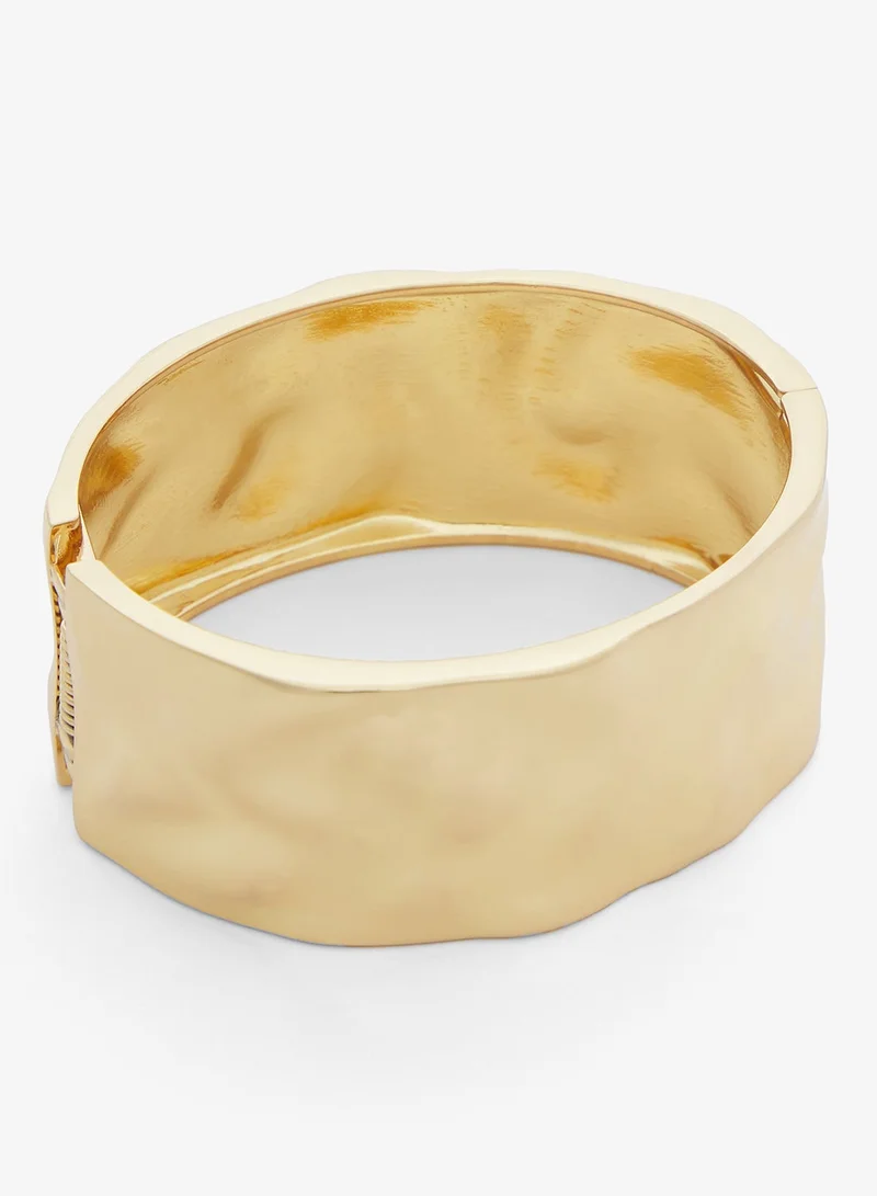 Ginger Golden Metal Cuff