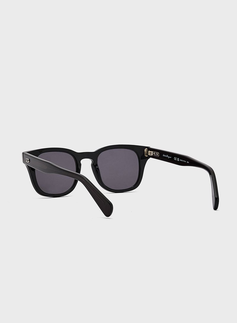FERRAGAMO Wayfarers Sunglasses - Image 2