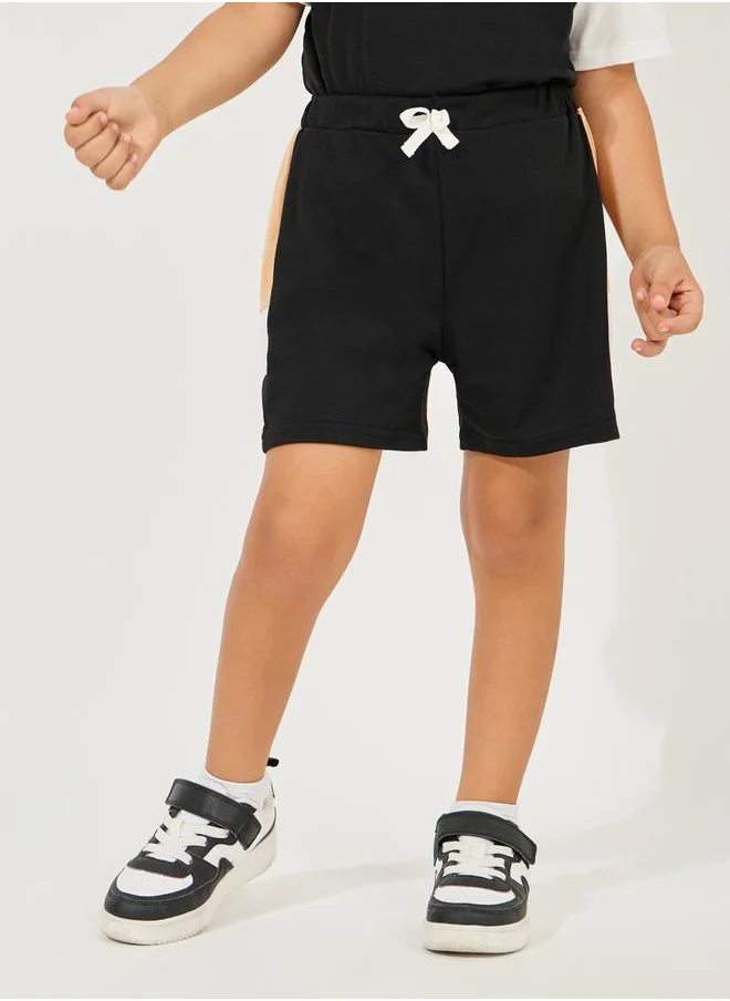 ستايلي Color Block Hooded T-Shirt & Short Set
