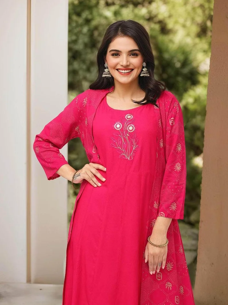ISHIN  Ishin Floral Print Cotton Kurta with Trousers and Jacket Set for Women | Best Price UAE