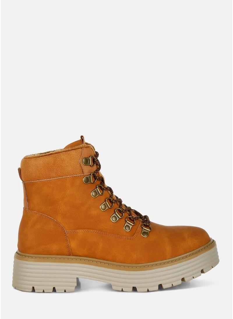 London Rag London Rag Women's Lace-Up Chunky Warm Ankle Boots in Tan