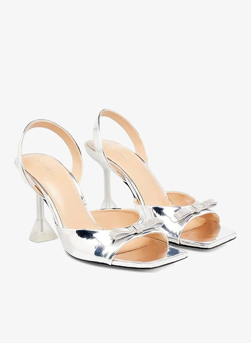 سيليست صنادل نسائية بكعب ستيليتو وزينة فيونكة