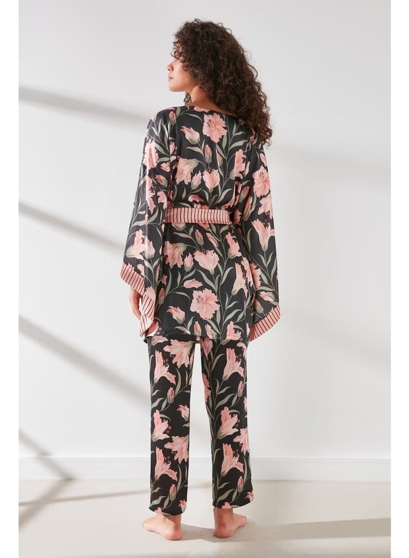 C&city Trousered Bralet Dressing Gown 3-Piece Satin Pajamas Set 9064 Salmon/black - Image 5
