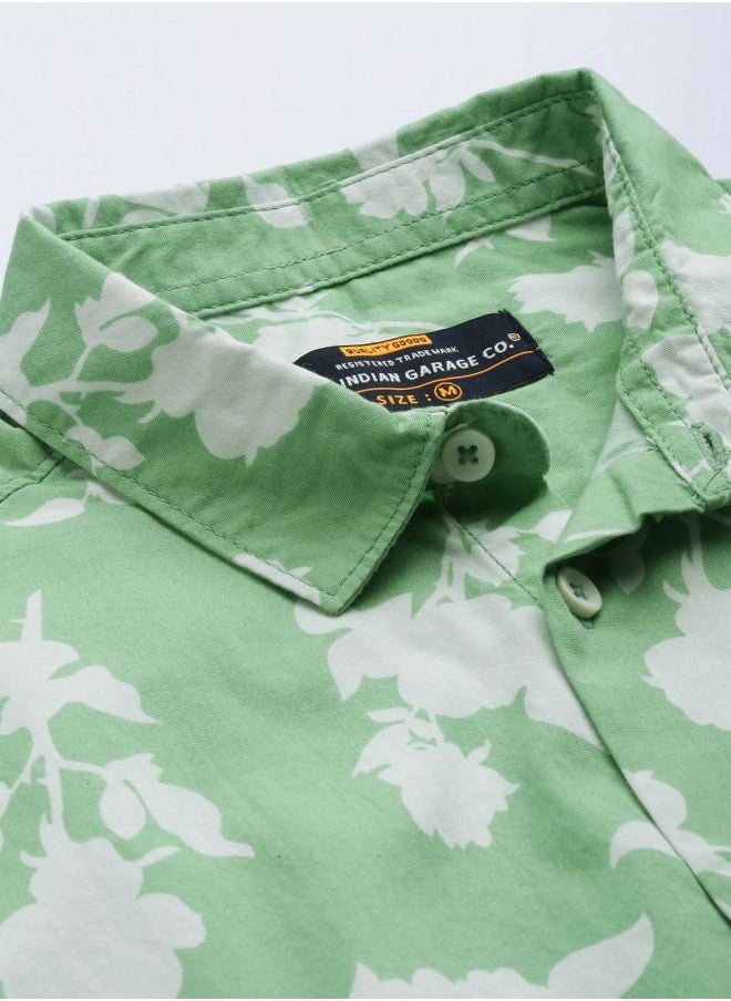 The Indian Garage Co Men Slim Fit Floral Printed Half Sleeves Spread Collar Resort Wear Shirt  - Image 3