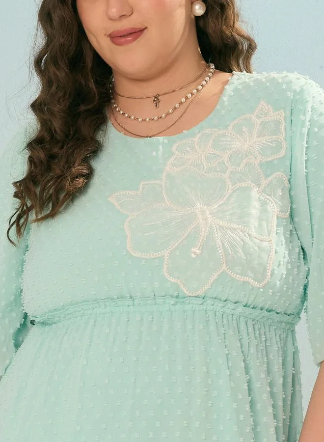 SASSAFRAS Plus Green Dobby Skater Dress with Applique