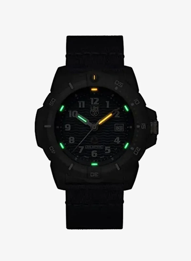 Luminox Men's Analog Round Shape Carbon Fibre Wrist Watch XS.8903.ECO - 46 Mm