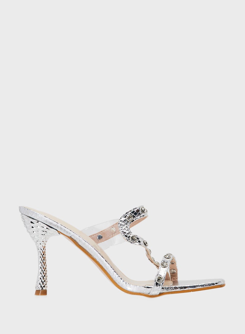 ايلا صندل بكعب مزخرف - Image 1