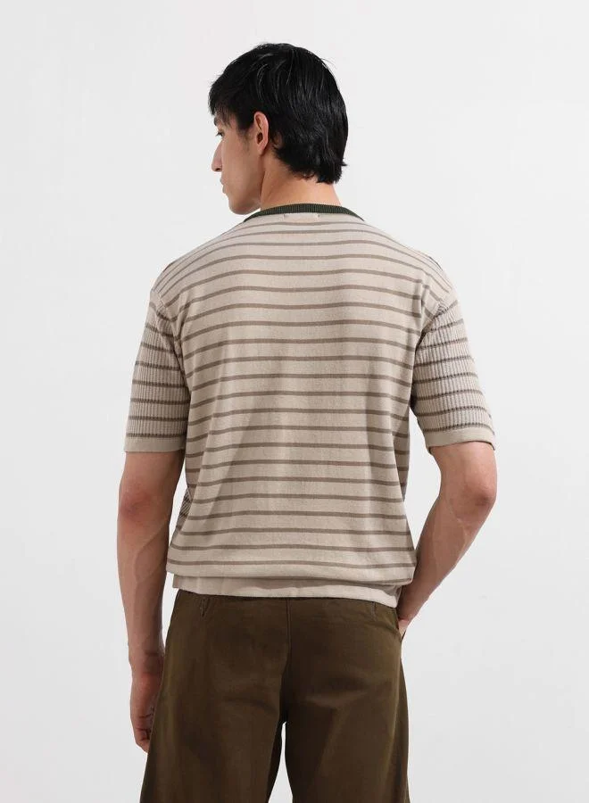 شركة المرآب الهندية Men Oversized Fit Textured Crew Neck Half Sleeves T-Shirt