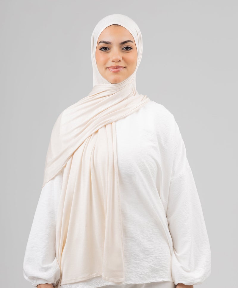طرحة كريمية فاخرة من ليكرا