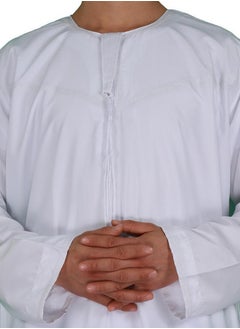 الجلباب الأبيض التقليدي السعودي للرجال