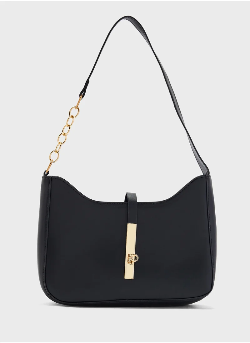 ايلا Trim Detail Shoulder Bag