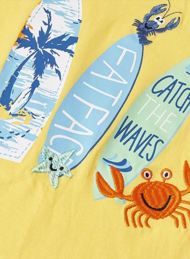 يونيكي Yellow Crew Neck Short Sleeve Printed Tshirt & Shorts