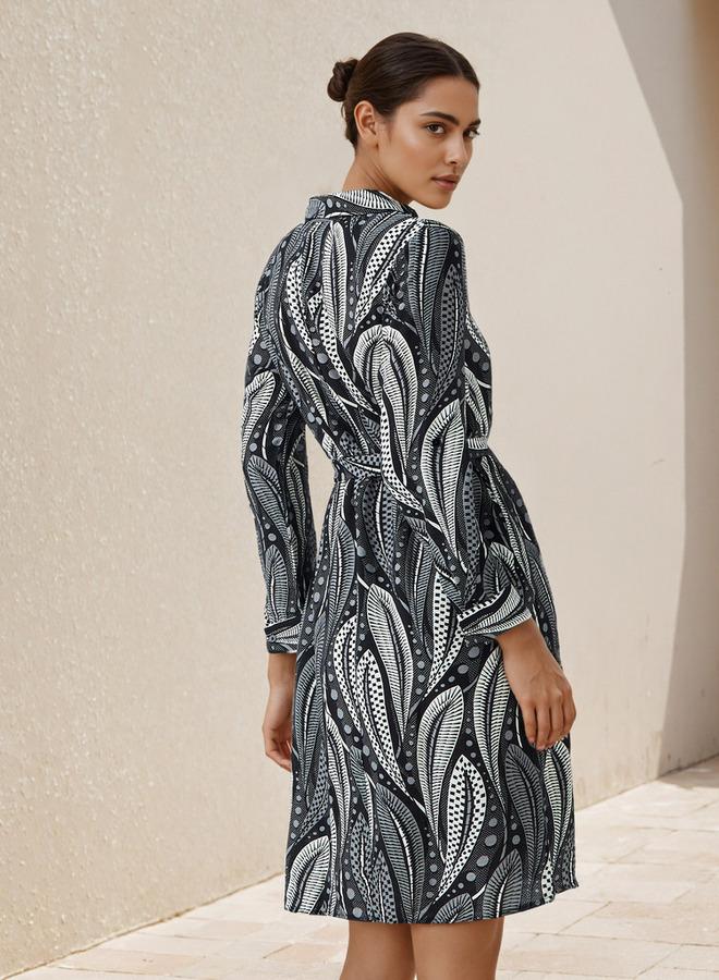 سبلاش فيڤ فستان بحزام بطول الركبة مطبوع - Image 3