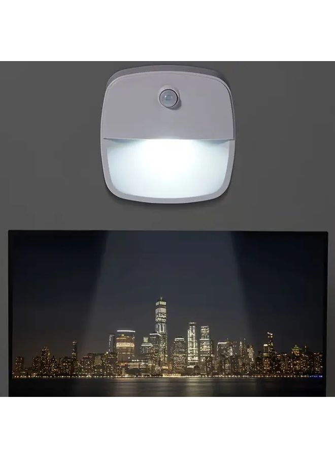 Motion Sensor LED Night Light Strip White Self Adhesive Wireless For Bedroom - Image 5