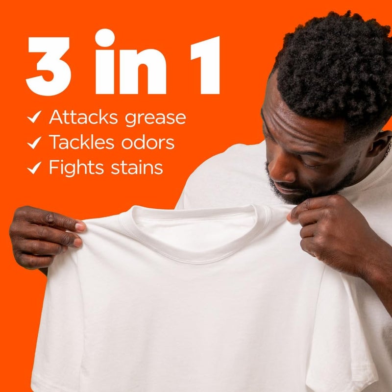 Tide Laundry Detergent Liquid, Clean Breeze Scent, 64 Loads, 80 fl oz, Works on 100% of Common Stains - Image 3