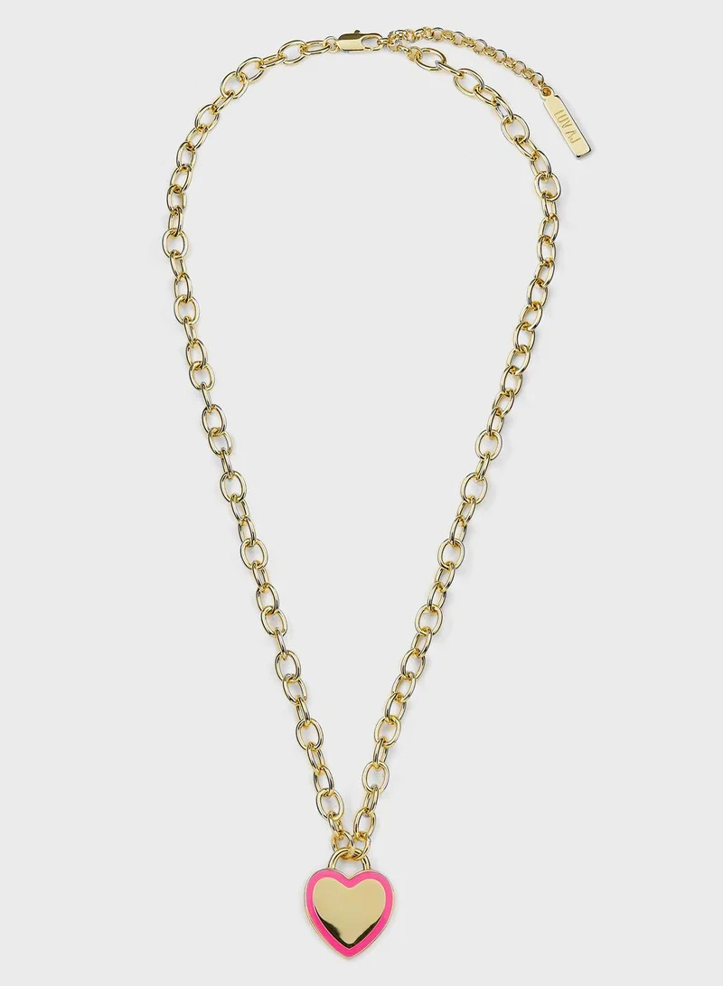 لوف اي جاي عقد مزين بحلية قلب