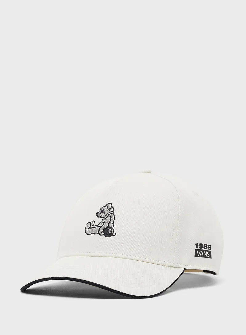 فانز Y2V Strapback Cap