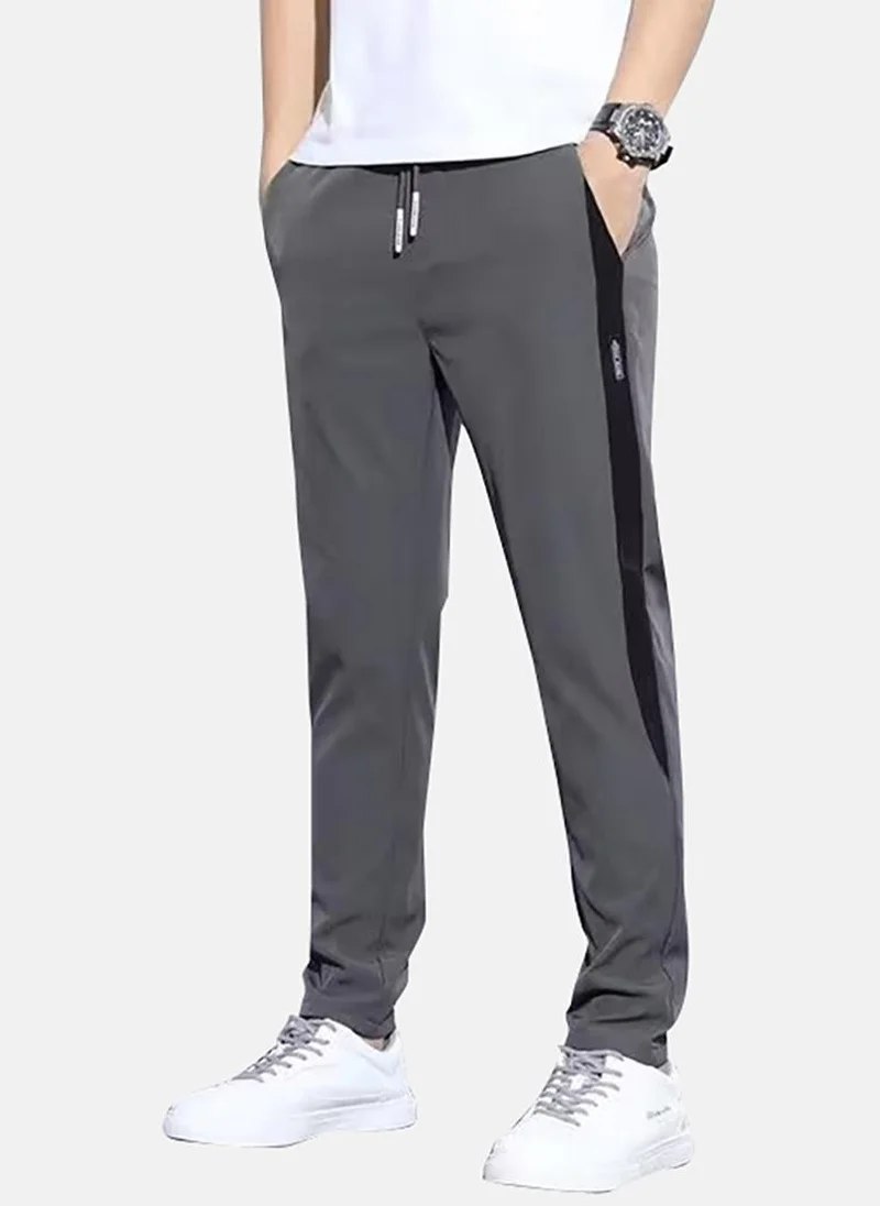 يونيكي Charcoal Solid Regular Fit Trouser