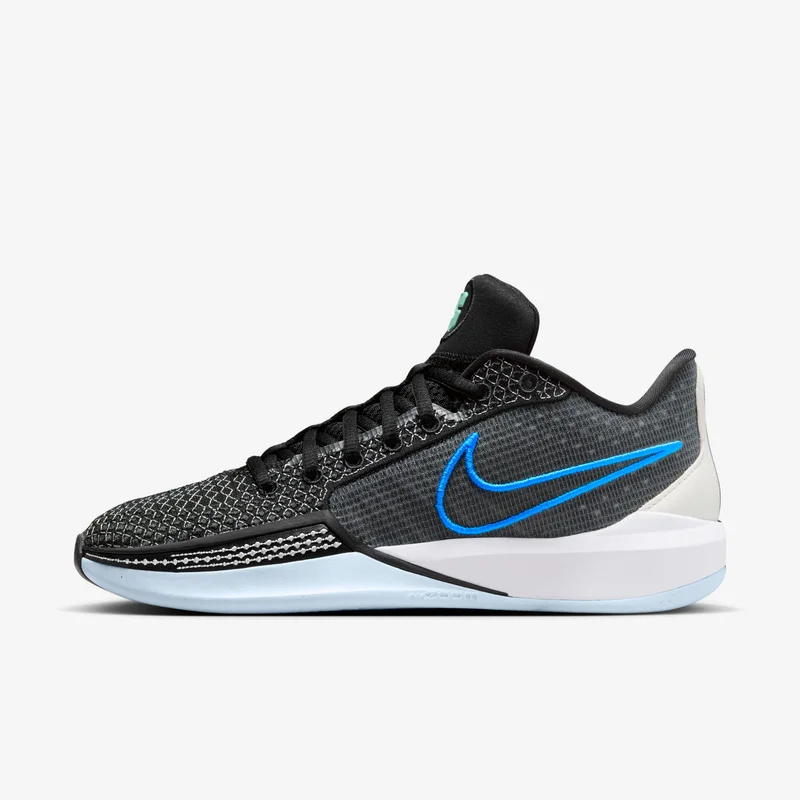 Nike BKLYN's Finest' Basketball Shoes
