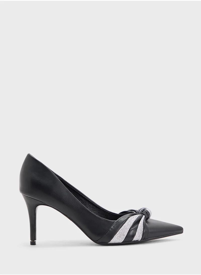 ELLA Pointed Pump With Knot Detail