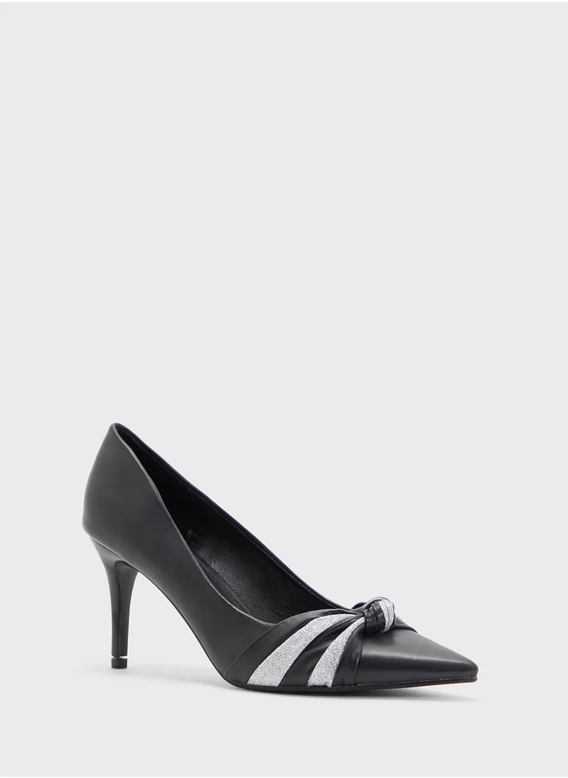 ELLA Pointed Pump With Knot Detail