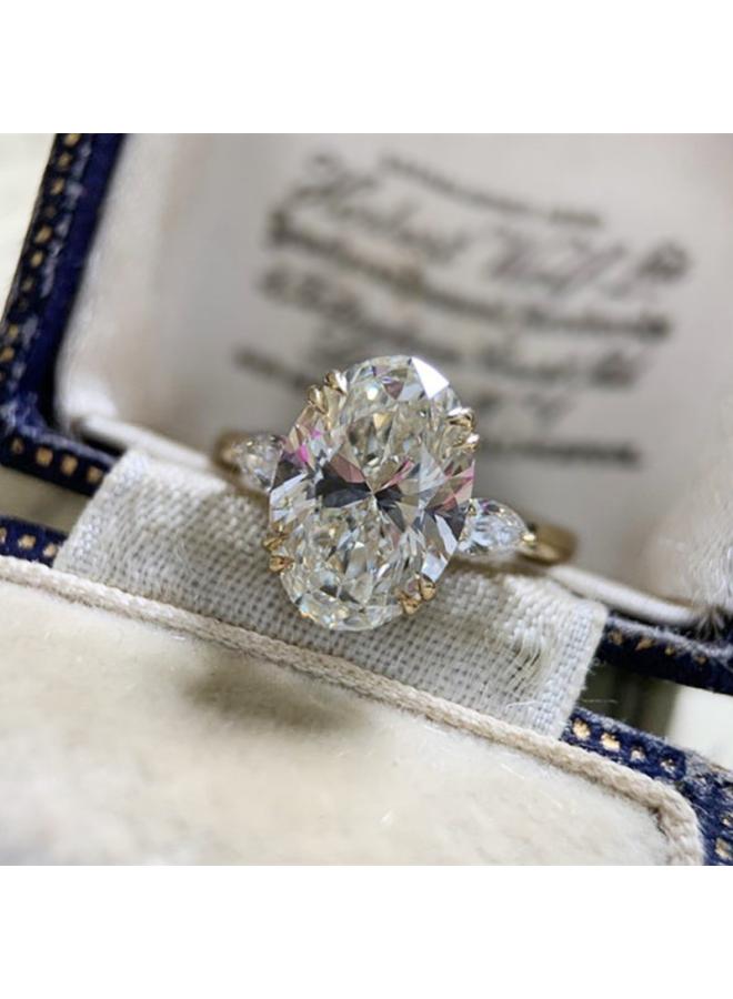 Cao Shi Special Jewelry 0* 4mm Oval Zircon Ring Pigeon Egg Engagement Ring