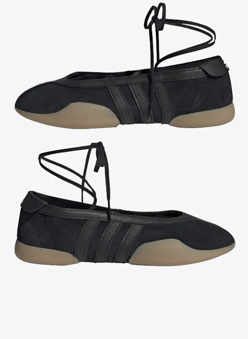 adidas أديداس تايكوندو مي باليه دبليو أسود للنساء