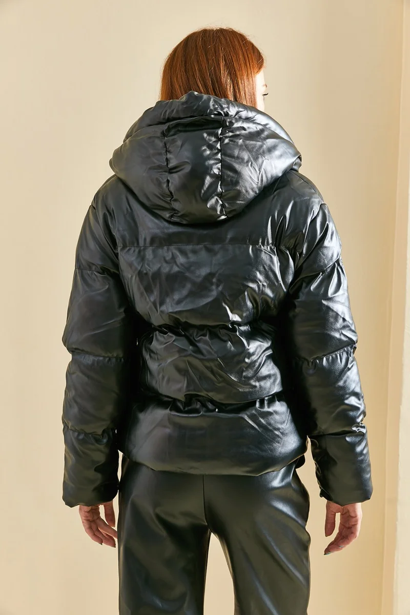 لايث Hooded Leather Jacket