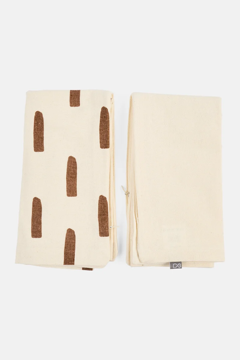 Muy Mucho 2 Pcs Printed  Cushion Covers 45 x 45 cm, Brown