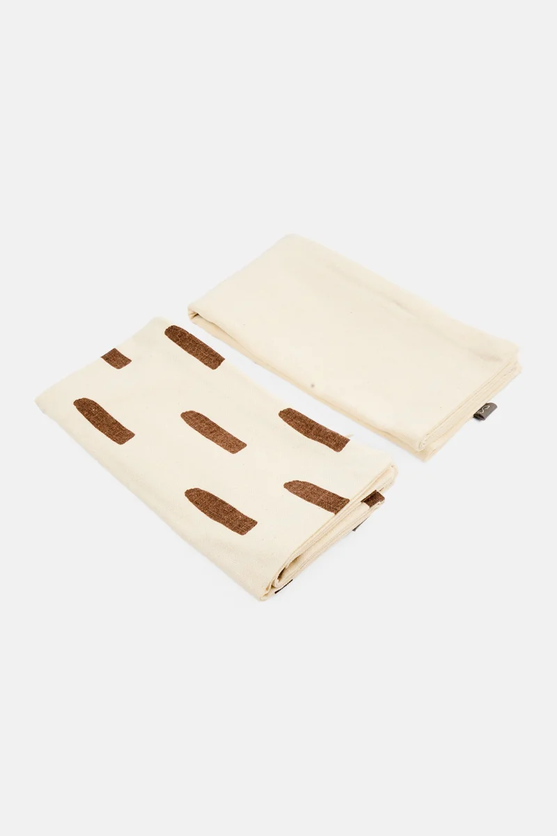 Muy Mucho 2 Pcs Printed  Cushion Covers 45 x 45 cm, Brown