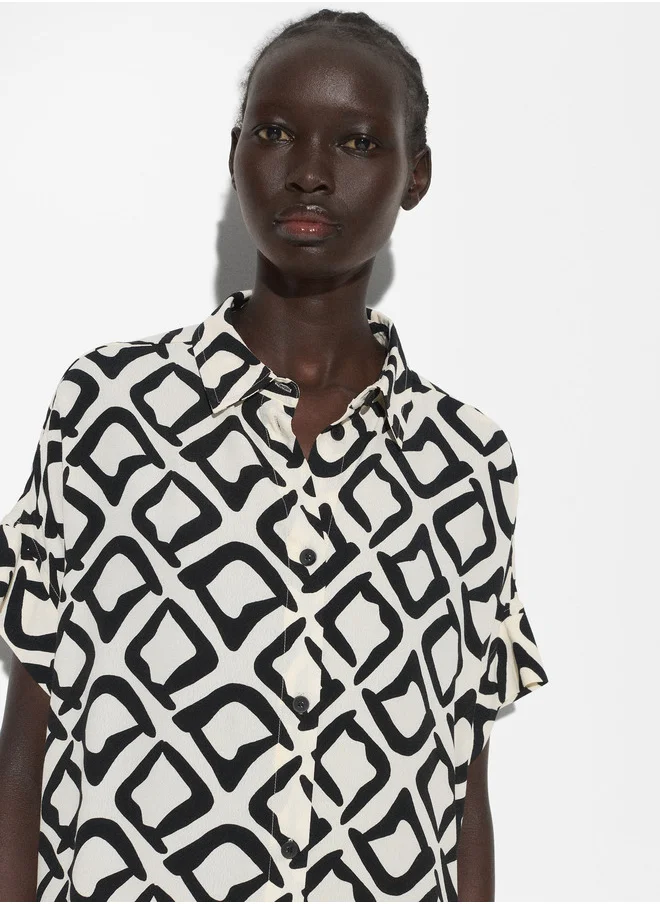 PARFOIS Short Sleeve Printed Shirt