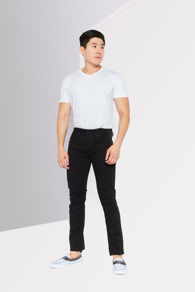 DIESEL Men Skinny Fit Plain Stretchable Denim, Black  - Image 2