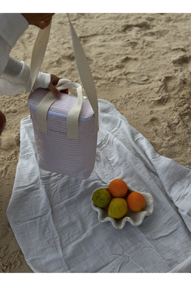 Sunnylife حقيبة تبريد مشروبات معزولة، خطوط وردية لأيام كسولة، حقيبة خفيفة الوزن للمشروبات للسفر، الشاطئ، النزهات، التخييم والفعاليات الخارجية، حقيبة مقاومة للحرارة للسفر - Image 2