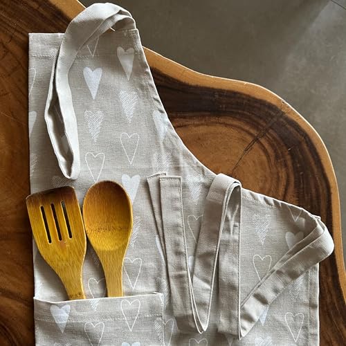 Oak & Lily 100% Cotton Chef Apron | Unisex | Large Front Pocket | Free Size | Machine Washable | European Quality | For Cooking, Baking & BBQ | Beige & Ivory Heart Print - Image 3