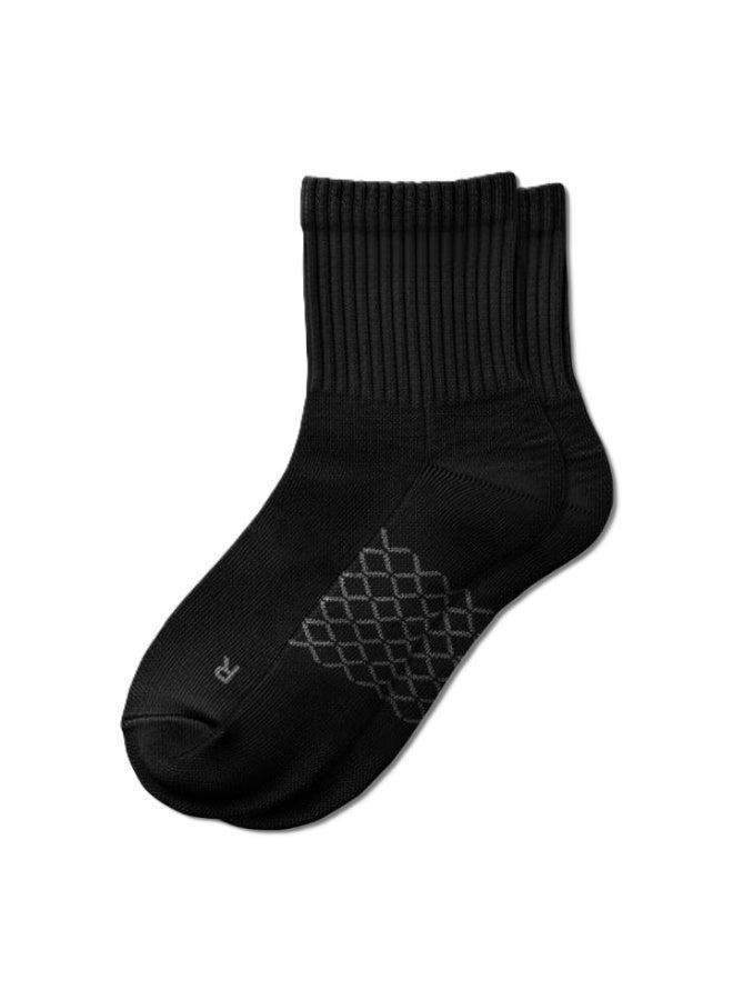 Elementa Mid-Length Comfort Socks 1 Pair with Arch Support and Peppermint Oil Technology – Soft Breathable Everyday Socks - Black - Image 1