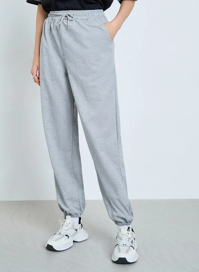 ستايلي بنطال جوغر واسع برباط خصر