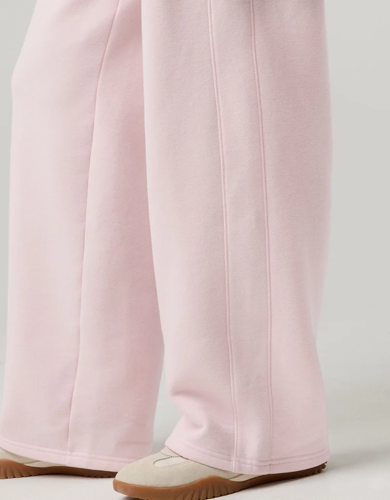 Aerie  OFFLINE By Aerie Cloud Fleece Trouser for Women | Best Price UAE